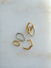 Load image into Gallery viewer, Mix Oval Swing Earrings - Waterproof
