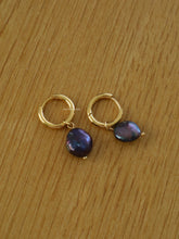 Load image into Gallery viewer, (SALE) Black Jinju Earrings - Waterproof
