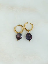 Load image into Gallery viewer, (SALE) Black Jinju Earrings - Waterproof
