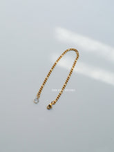 Load image into Gallery viewer, CZ Ends Bracelet (2 sizes)
