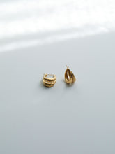 Load image into Gallery viewer, Double Golden Band Earrings - Waterproof
