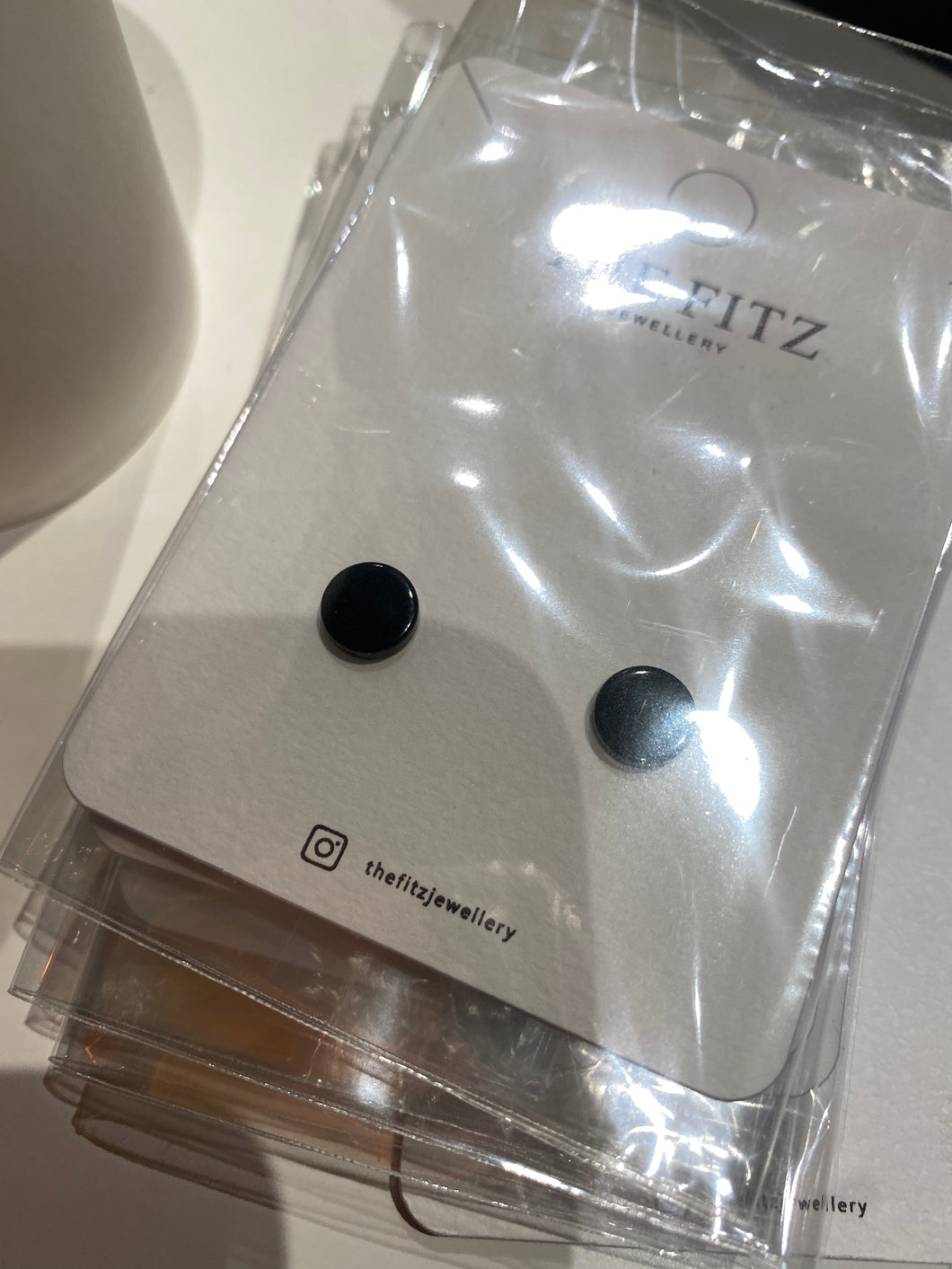 Non-piercing Black Magnetic Earrings