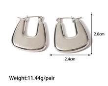 Load image into Gallery viewer, Silver Pouch Earrings
