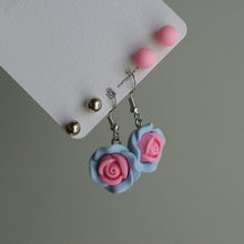 Load image into Gallery viewer, 3pcs Cool Rose Flower Earrings Set
