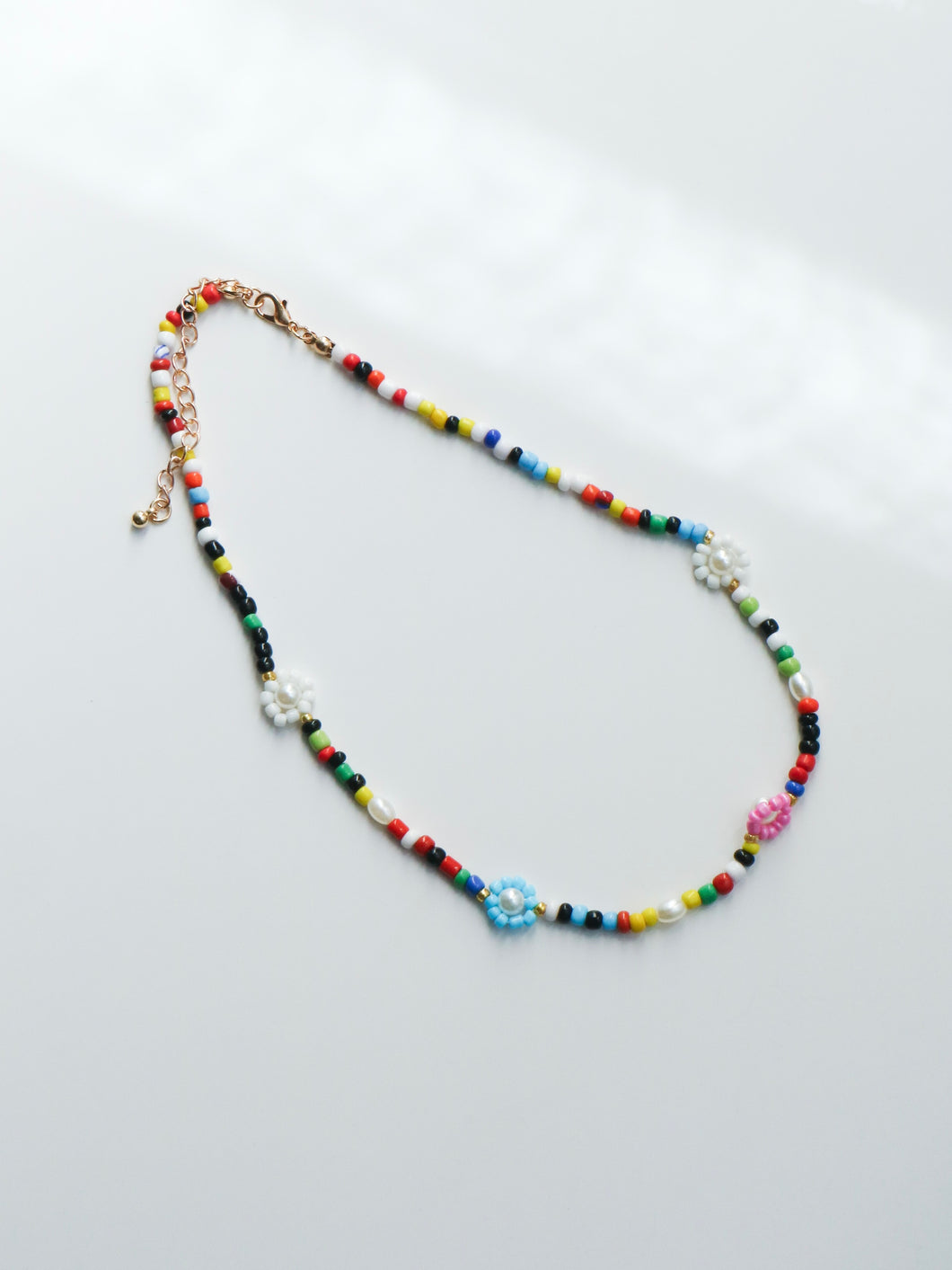 Small Flower Beads Necklace