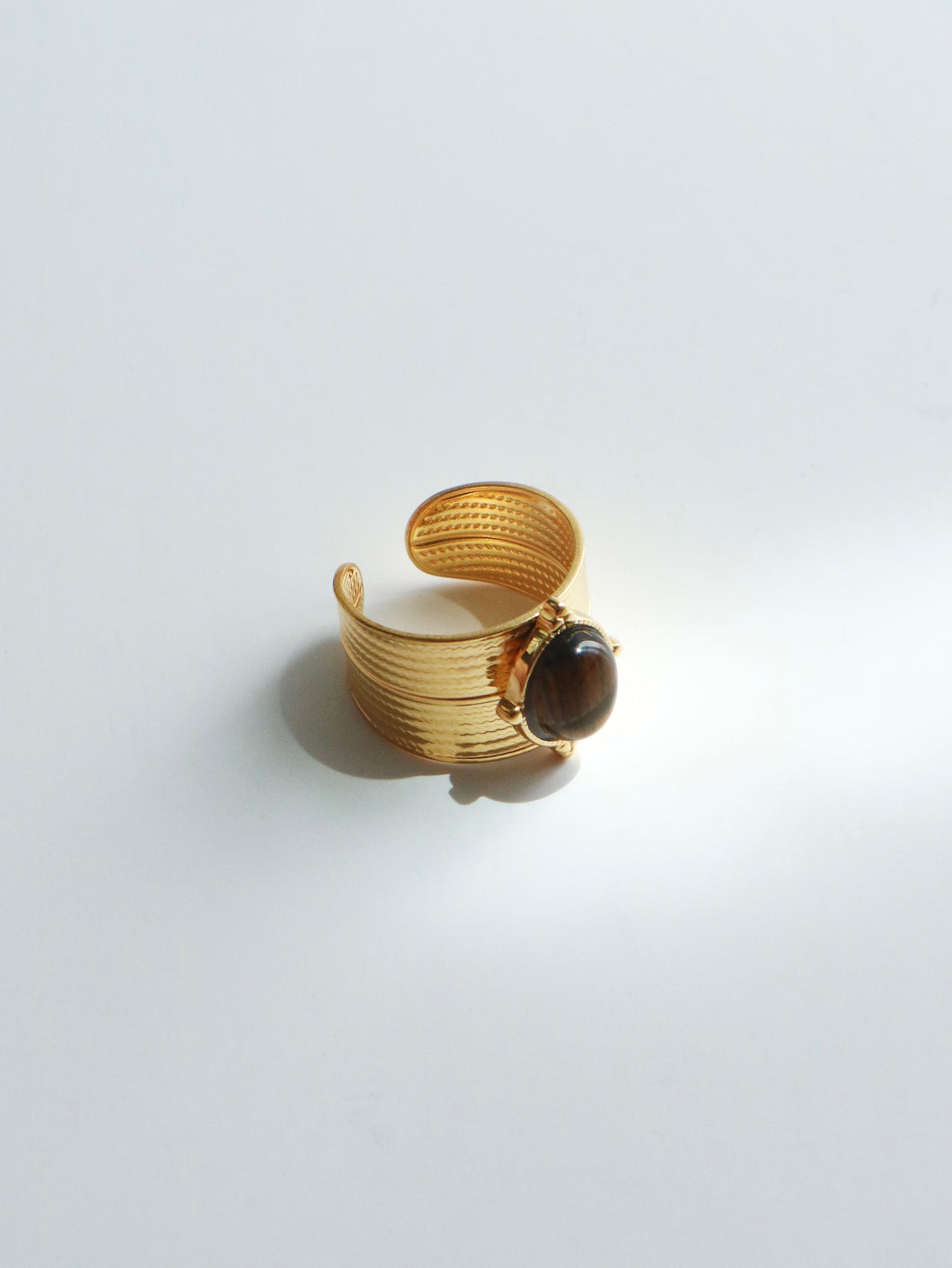Deep Brown Oval Ring