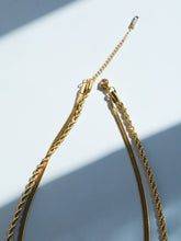 Load image into Gallery viewer, Layered Herringbone Necklace
