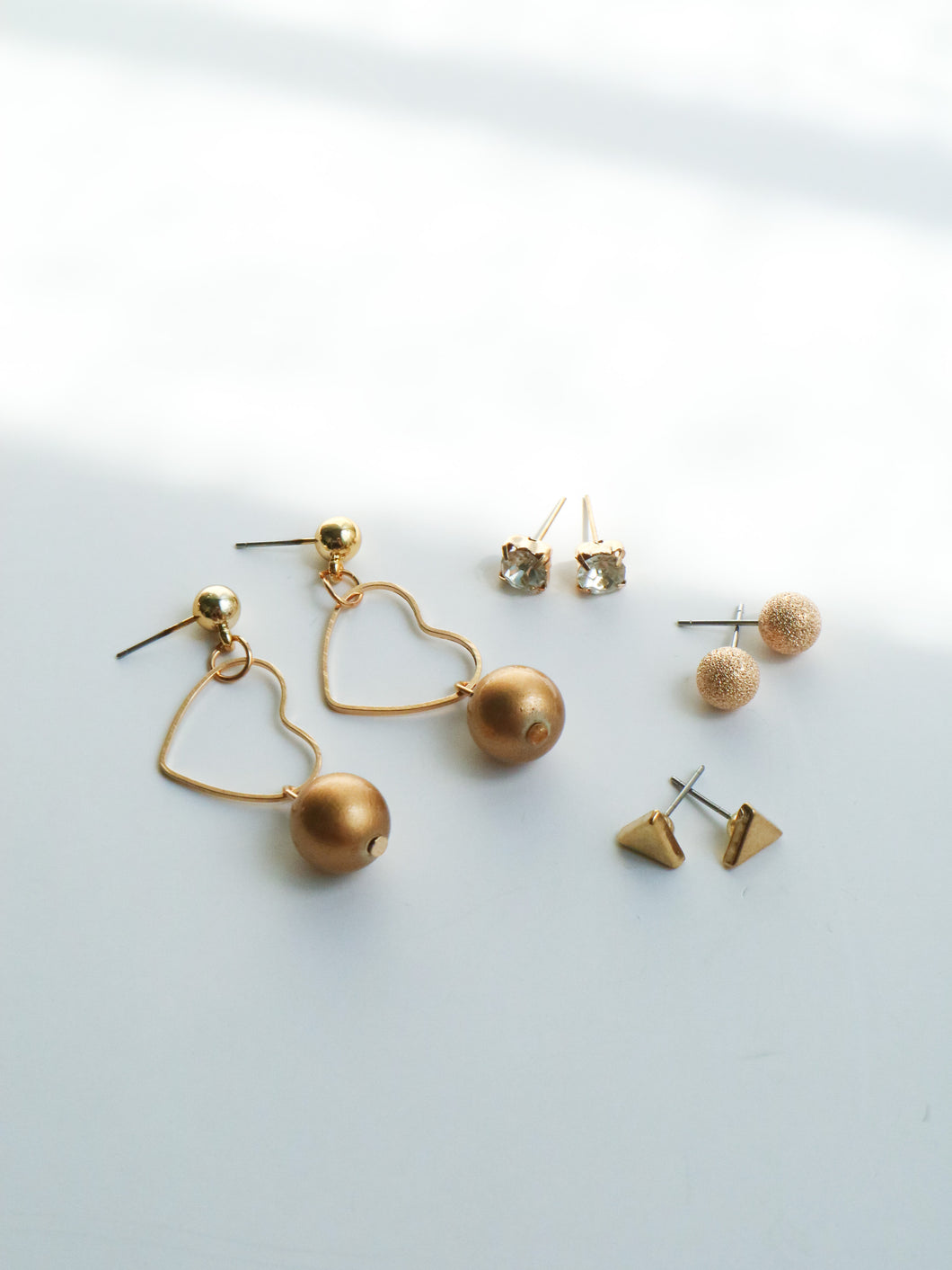 4pcs Sparkling Bell Ball Earrings Set