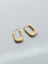 Load image into Gallery viewer, Long U-shaped Gold Earrings
