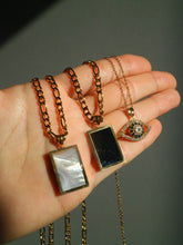 Load image into Gallery viewer, UNISEX Rectangle Shell Necklace
