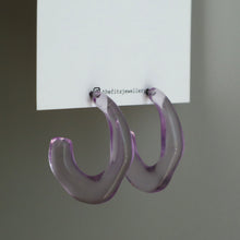 Load image into Gallery viewer, Purple Shaped Mirror Earrings
