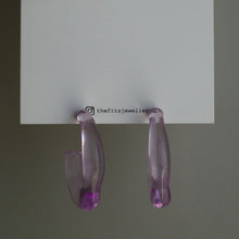 Load image into Gallery viewer, Purple Shaped Mirror Earrings
